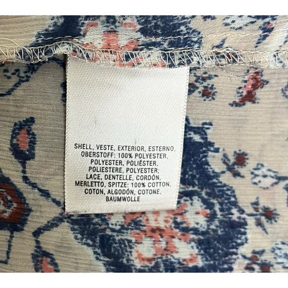 Anthropologie Maeve Stillwater Crochet Blouse Neutral Motif Floral Size 8 - Picture 7 of 7